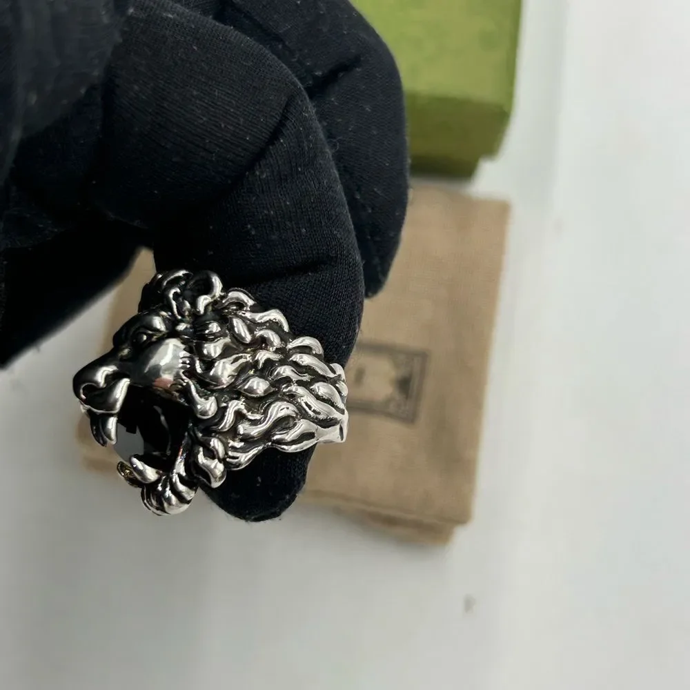Gucci iconic Lionhead motif with Black stone size 10 made in Italy NWT